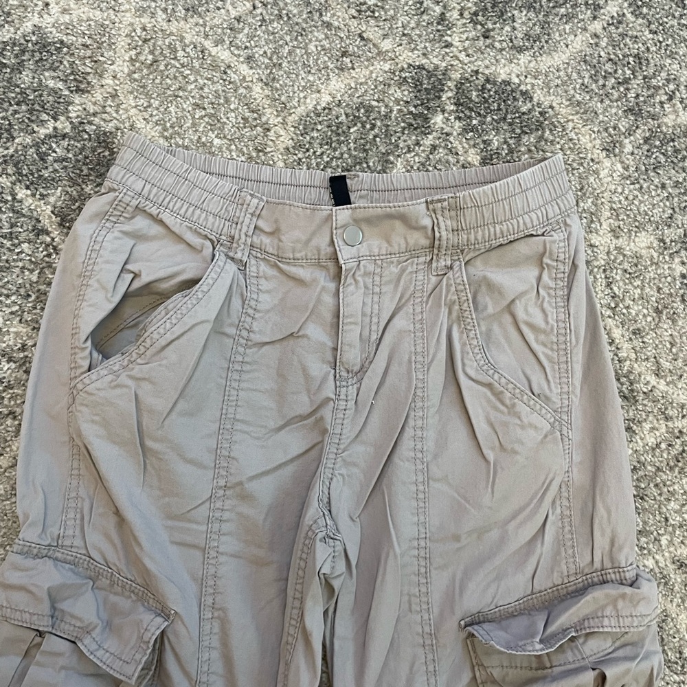 grey cargo pants